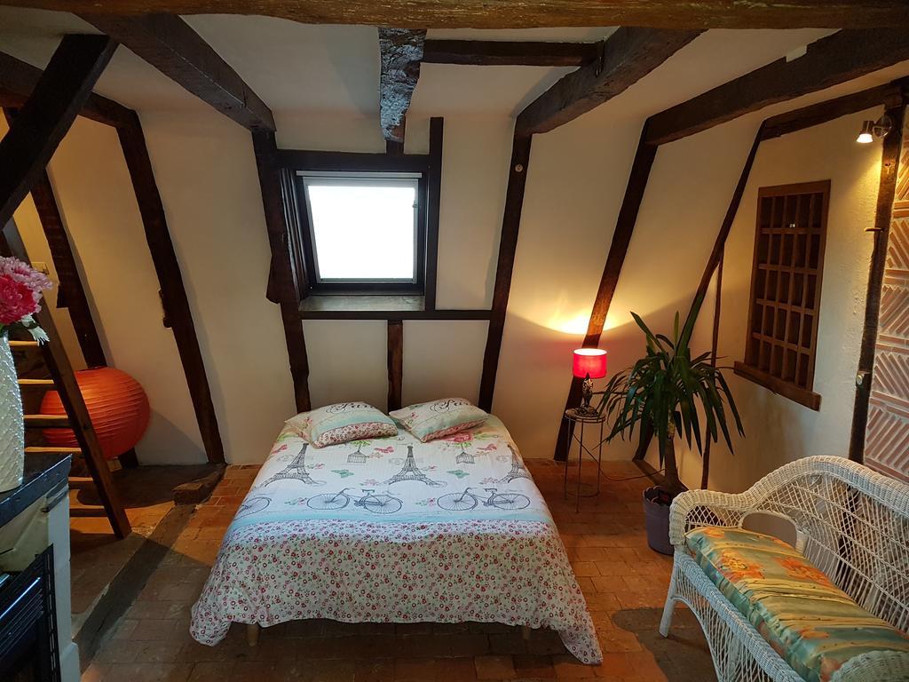 Le Petit Logis De Tinteniac Angers Exterior foto